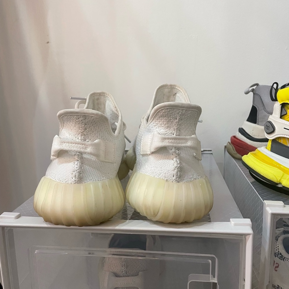 ❌ - sold 💯 YEEZY - Picture 2 of 5